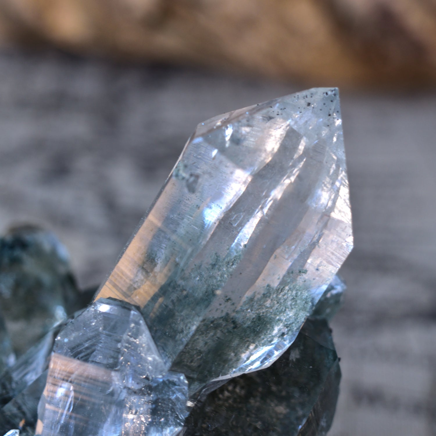 ヒマラヤ水晶 – Cathedral Cave