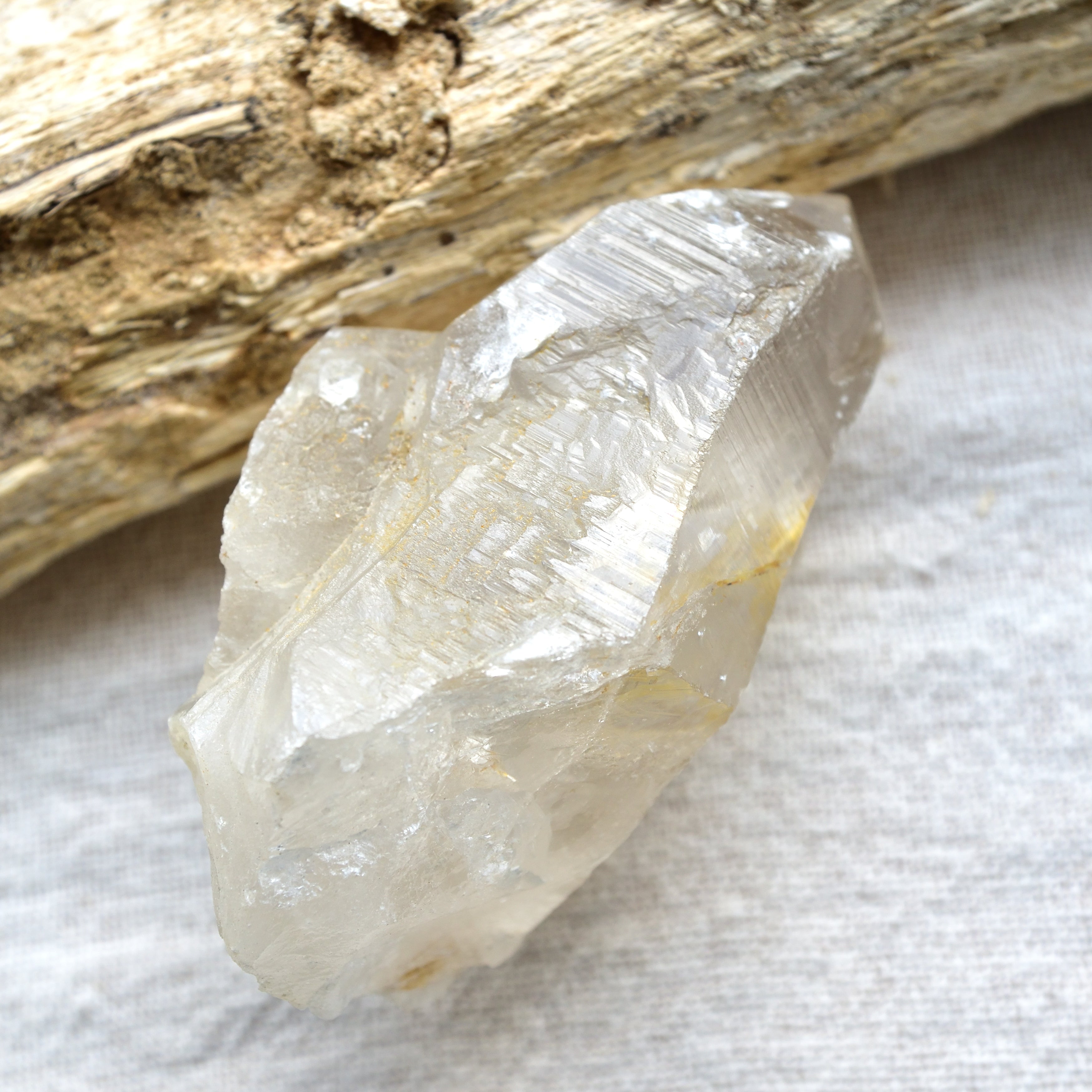 ロシアン・ウラル・レムリアン　Soul Crystal　レコードキーパー　イシス　ロシア・南ウラル産　154g