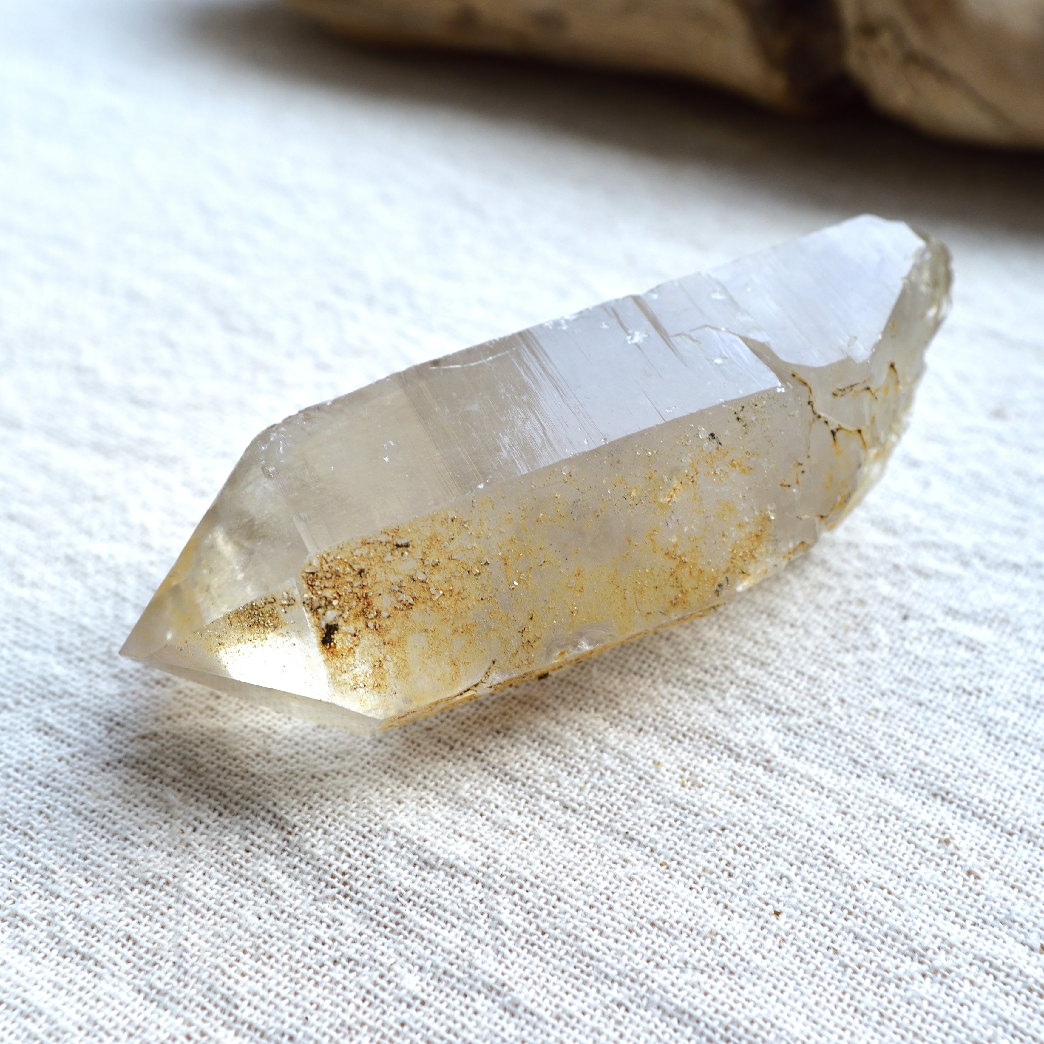 ウラル・スモーキー・クォーツ　両剣水晶　キー　ロシア・ウラル山脈産　219g