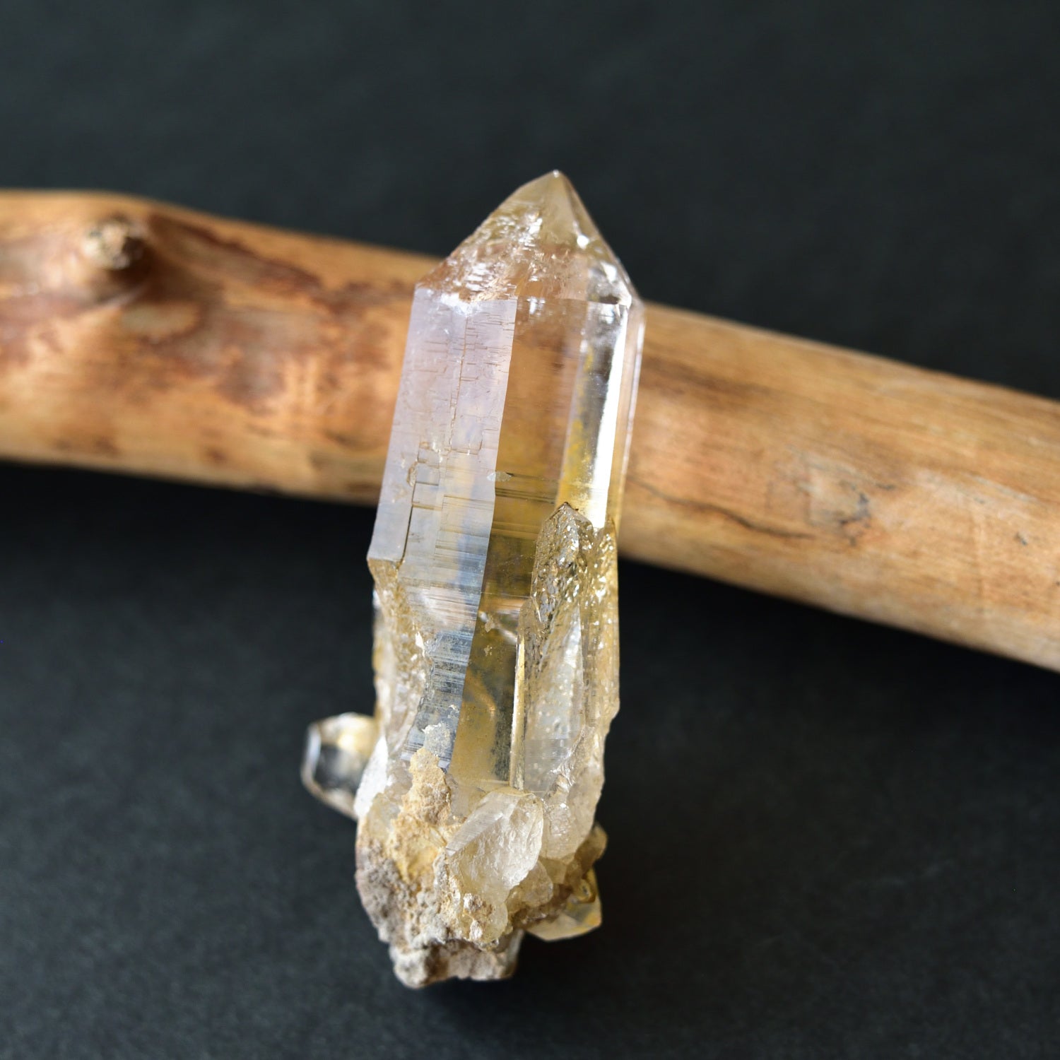 ヒマラヤ水晶　リモナイト・イン・クォーツ　ホルスの目　陰陽　貫入　パキスタン・スカルドゥ産　22g