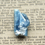 アクアマリン結晶　Abyss Blue　ベトナム産　43.7cts.