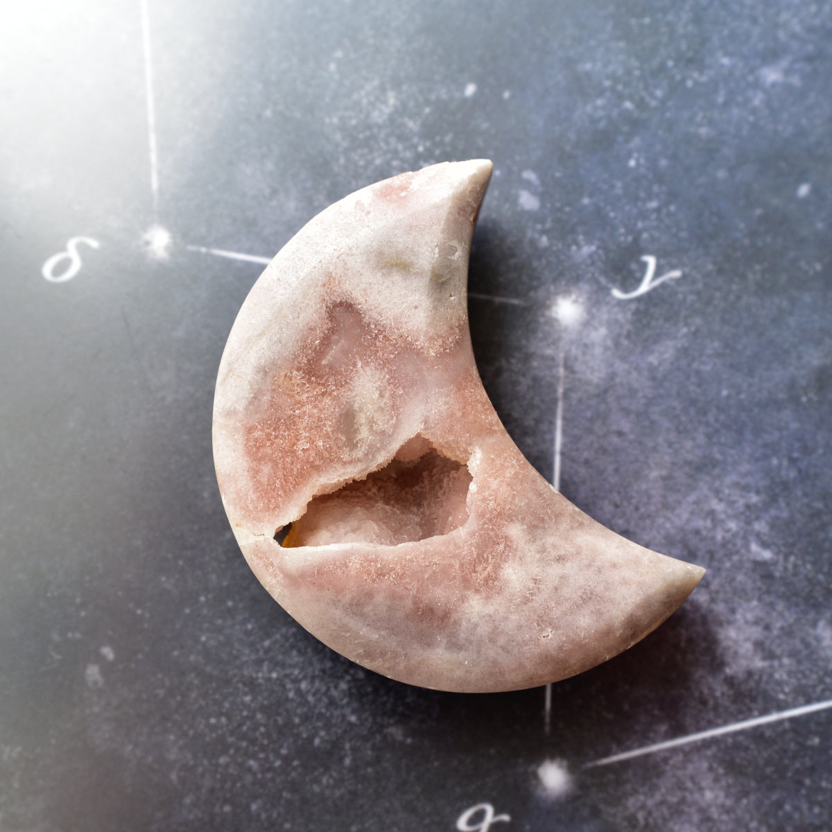ピンクアメジスト・ムーン　Crescent Moon　ブラジル・リオグランデドスール州産　78ｇ