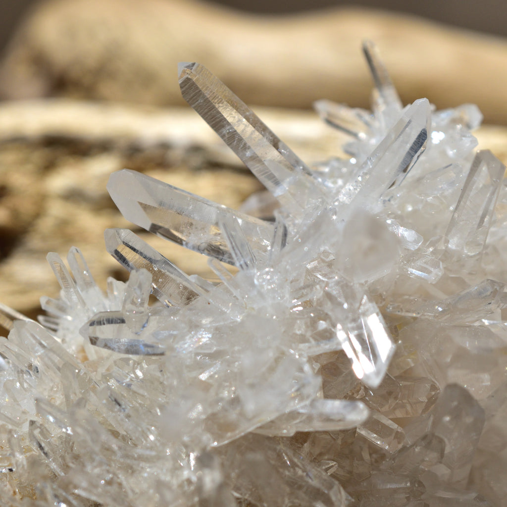 アーカンソー水晶クラスター　光のジェネレーター　両剣水晶　アメリカ・アーカンソー州産　150g