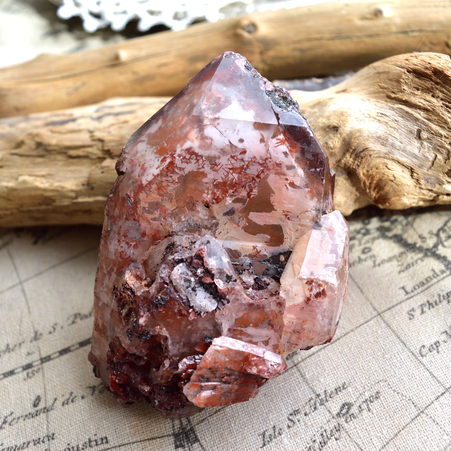 Shrine Quartz　シュライン・クォーツ　エレスチャル　ファントム　ヘマタイト　ブラジル・パラ州産　340ｇ
