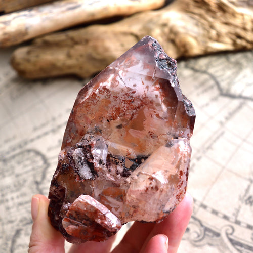 Shrine Quartz　シュライン・クォーツ　エレスチャル　ファントム　ヘマタイト　ブラジル・パラ州産　340ｇ