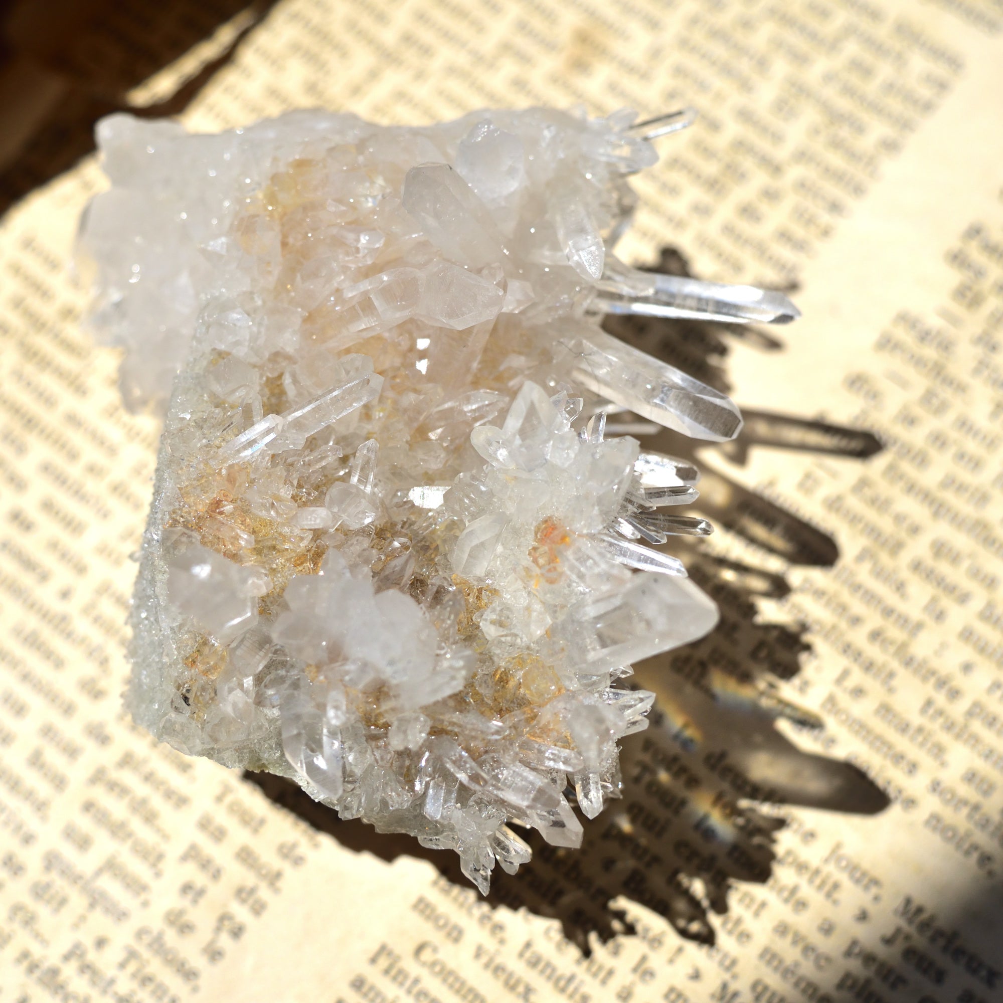アーカンソー・クォーツ・クラスター　光のジェネレーター　両剣水晶　アメリカ・アーカンソー州産　150g