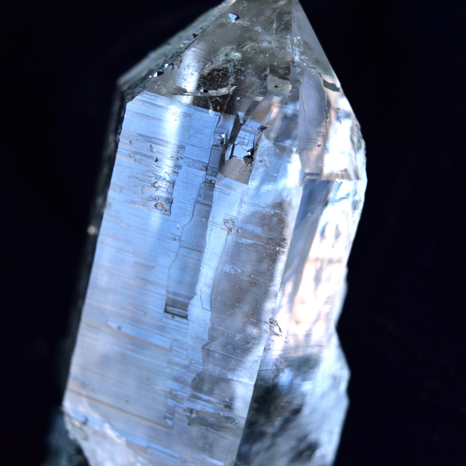 ヒマラヤ水晶　クローライト　イシス　トライーゴニック&レコードキーパー　魂の癒し　インド・クル地区産　77g