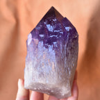 ボリビアン・アメジスト　Lemurian Violet Flame　イシス　ボリビア産　1.03kg