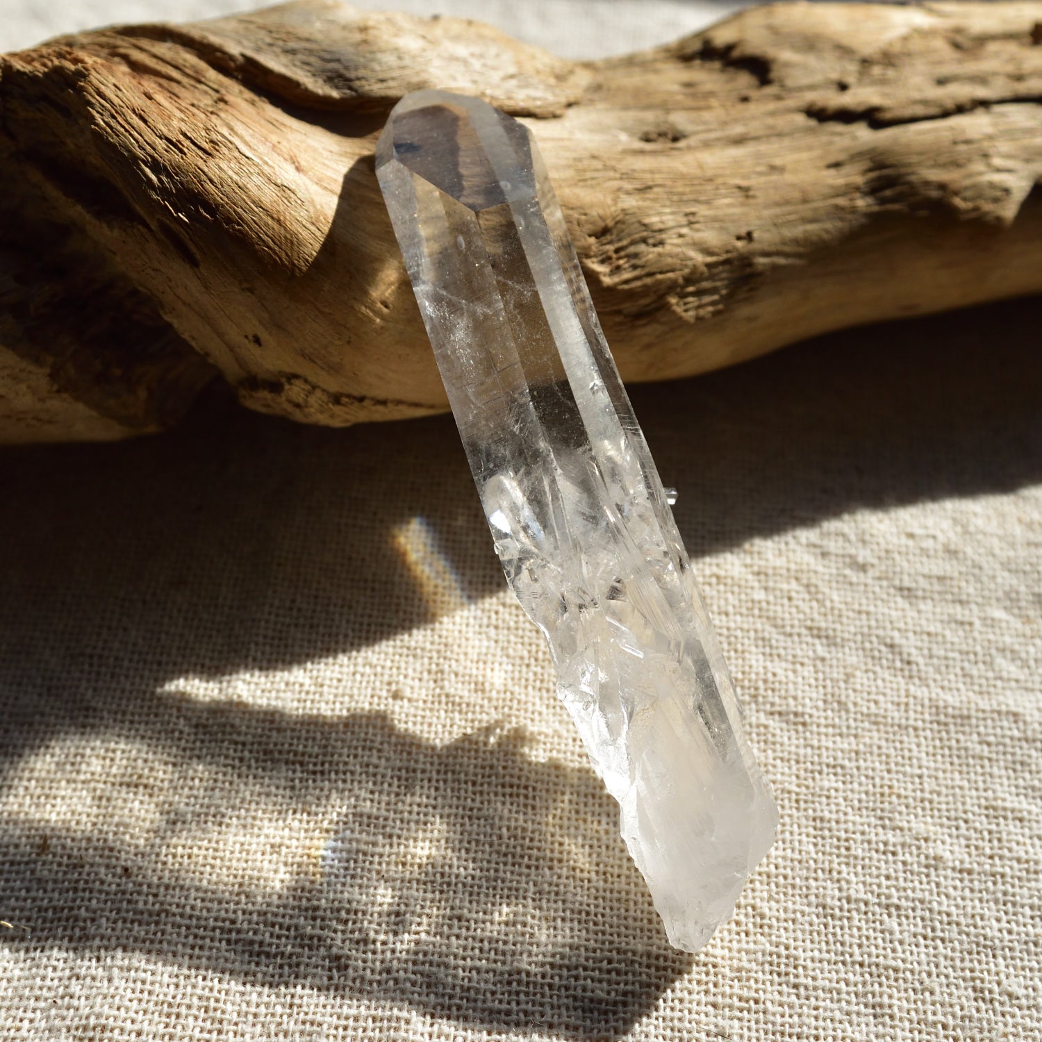 アーカンソー・クォーツ・ポイント　アトランティスの夕べ　グラウンディング　アメリカ・アーカンソー州産　45g/ ポイント水晶・クリスタル