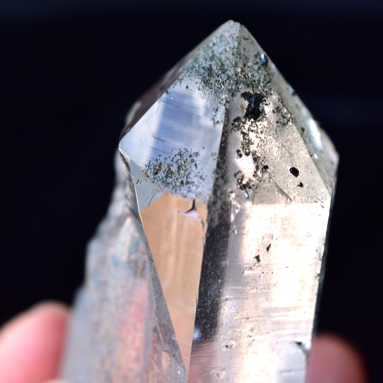 ヒマラヤ水晶　クローライト　イシス　トライーゴニック&レコードキーパー　魂の癒し　インド・クル地区産　77g