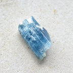 アクアマリン結晶　Abyss Blue　ベトナム産　43.7cts.