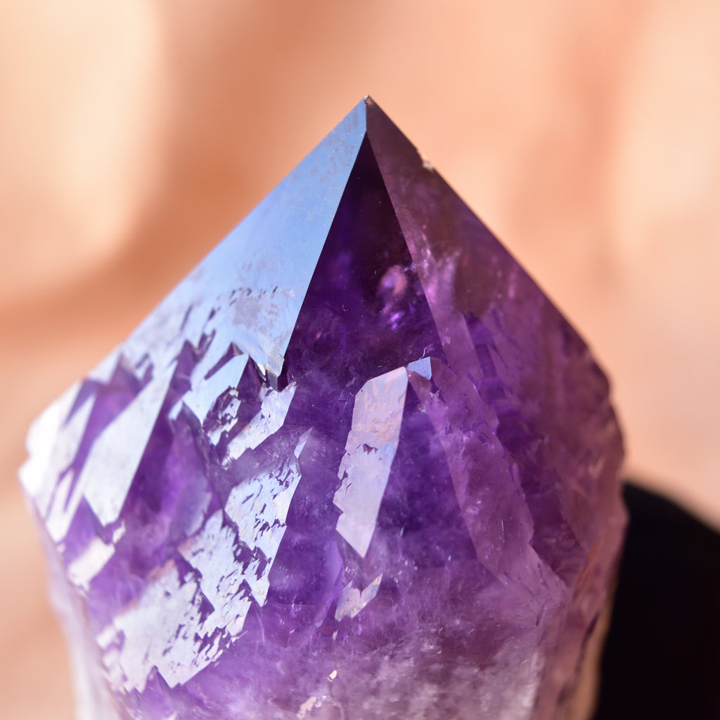 ボリビアン・アメジスト　Lemurian Violet Flame　イシス　ボリビア産　1.03kg