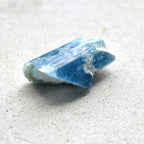 アクアマリン結晶　Abyss Blue　ベトナム産　43.7cts.
