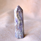 ティファニーストーン・ポイント　紫の洞窟　アメリカ・ユタ州産　89g