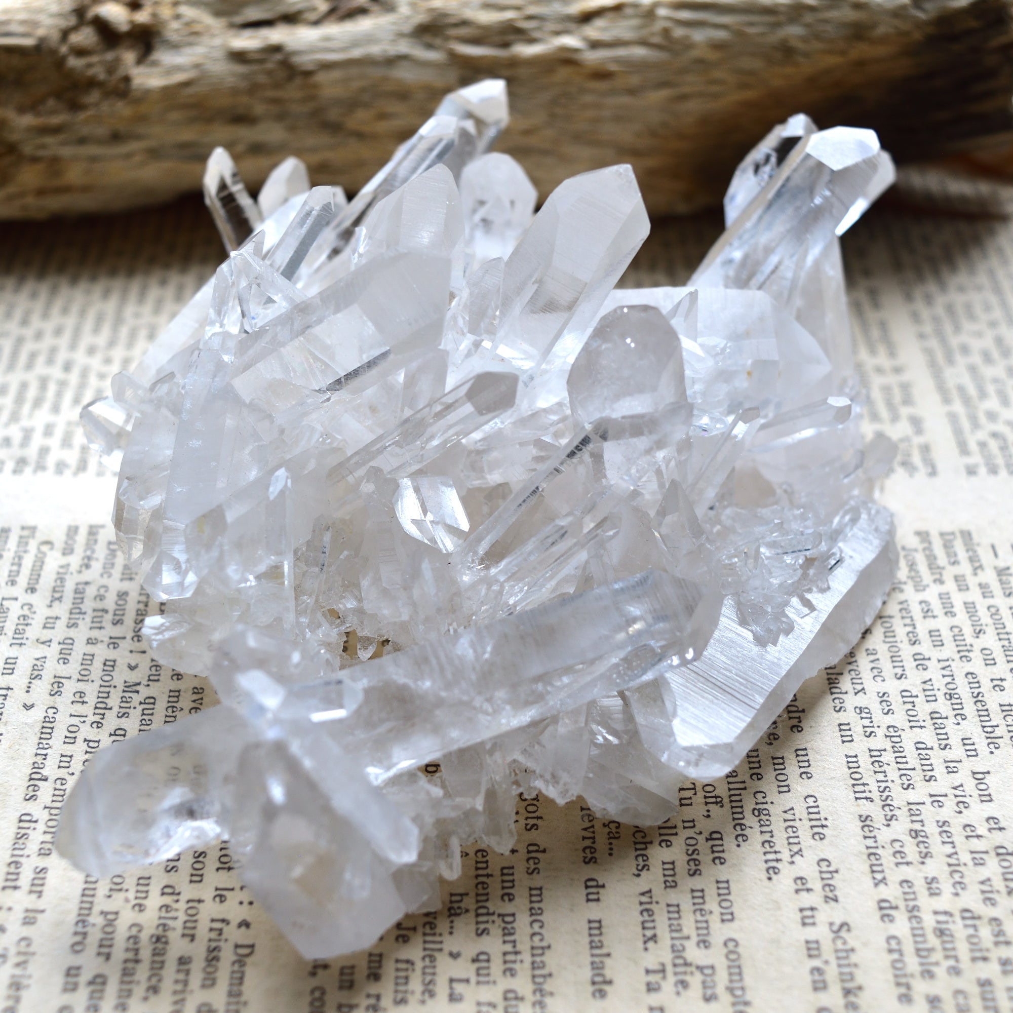 アーカンソー・クォーツ・クラスター　Silver Ray　両剣水晶　ブリッジ　アメリカ・アーカンソー州産　395g