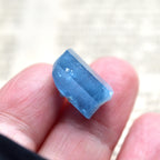 アクアマリン結晶　Abyss Blue　ベトナム産　9.5cts.