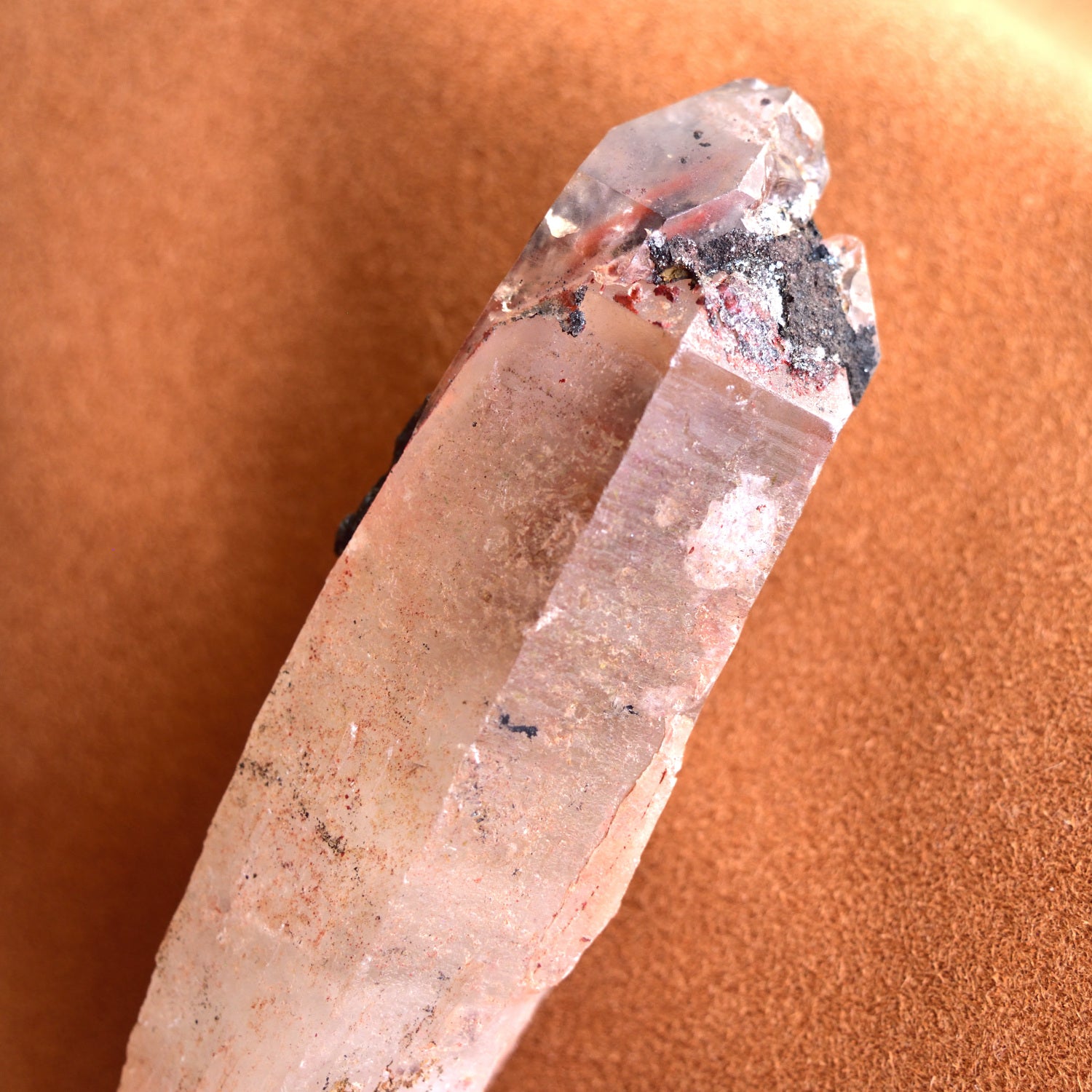 Shrine Quartz　シュライン・クォーツ　カテドラル　ファントム　ヘマタイト　ブラジル・パラ州産　140ｇ
