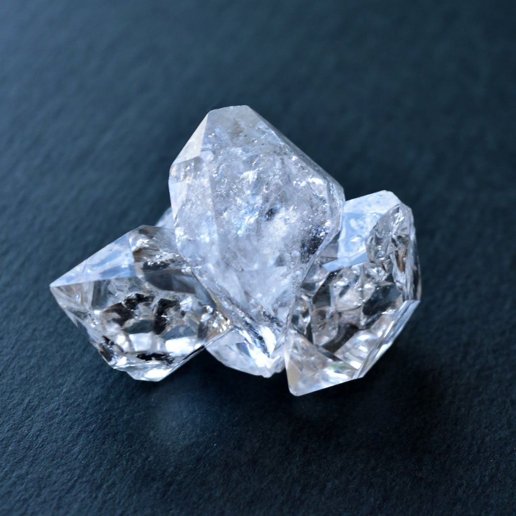 ハーキマーダイヤモンド　３結晶　米国・ニューヨーク州産  27g　