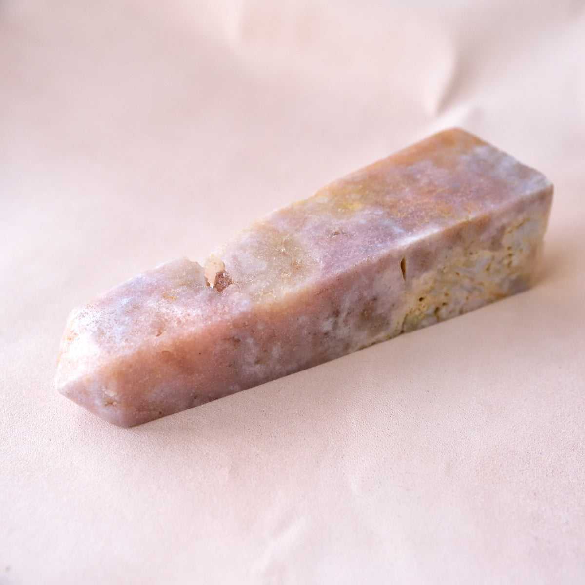Pink Amethyst Point "Momoiro Tennyo" - Lemurian Pink - Rio Grande do Sul, Brazil - 270g