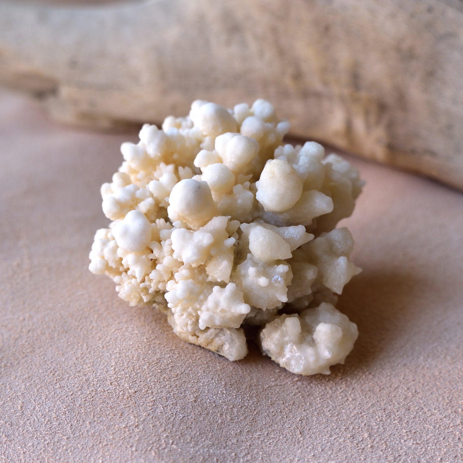 フラワー・カルサイト　ホワイトカルサイト・クラスター　中国雲南省産　301g