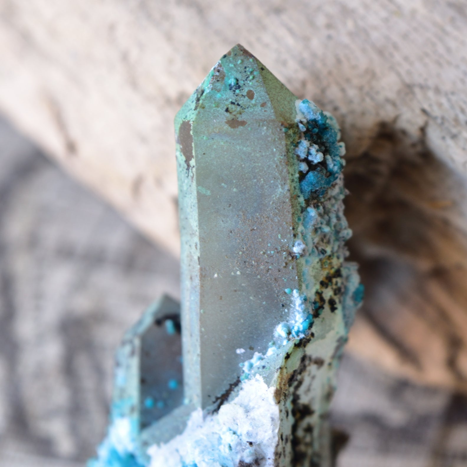 Chrysocolla on Quartz "Unity"  - Peru - 31g