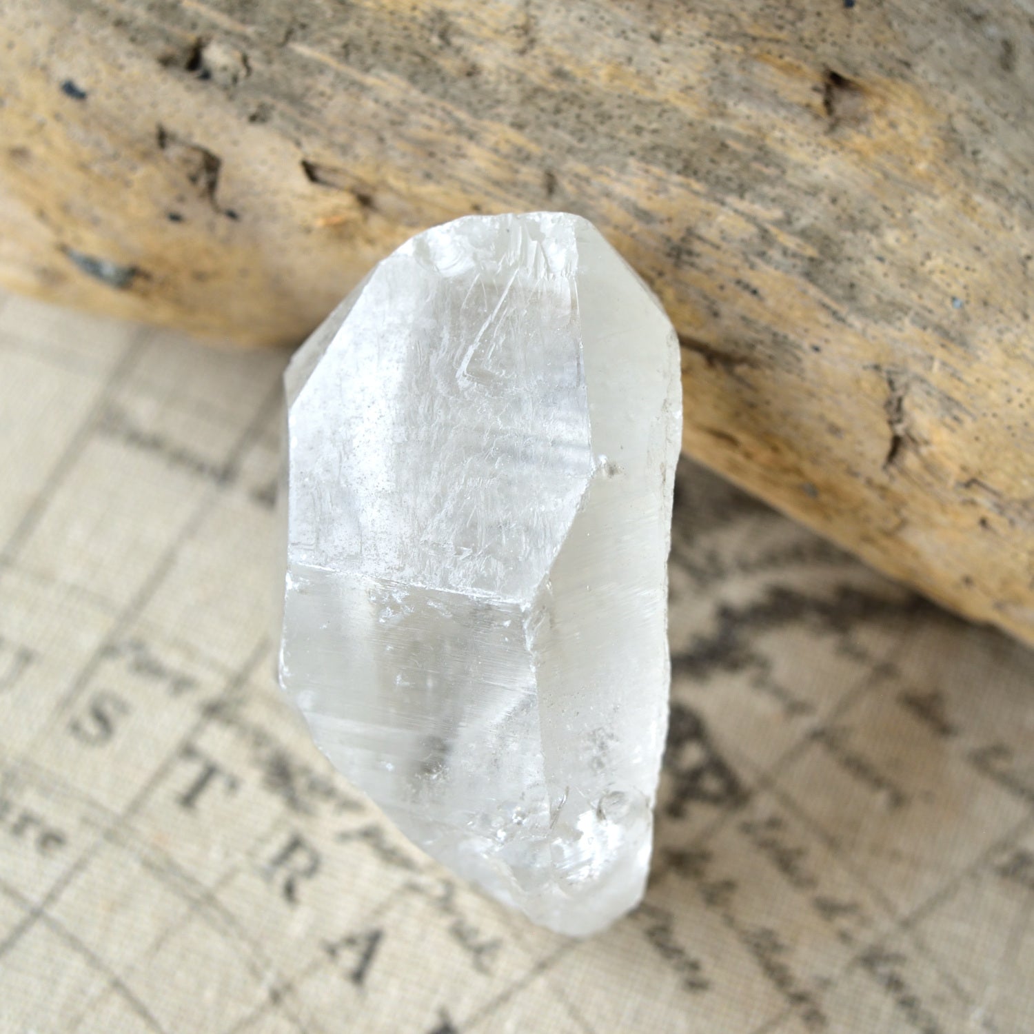 ロシアン・ウラル・レムリアン　Soul Crystal　ロシア・南ウラル産　106g