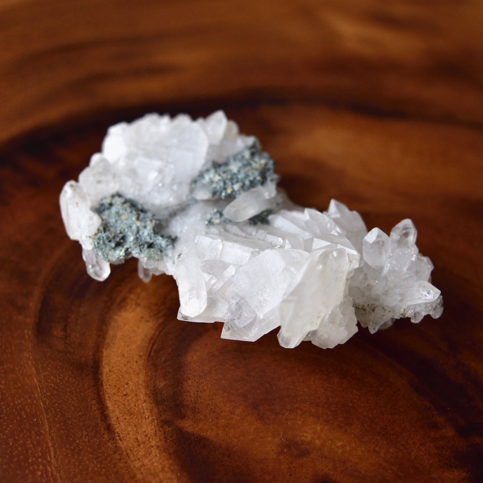 White Kailash Quartz Crystal Cluster - Chlorite - Singing - Himalayan Quartz - Mt. Kailash, Tibet - 51g