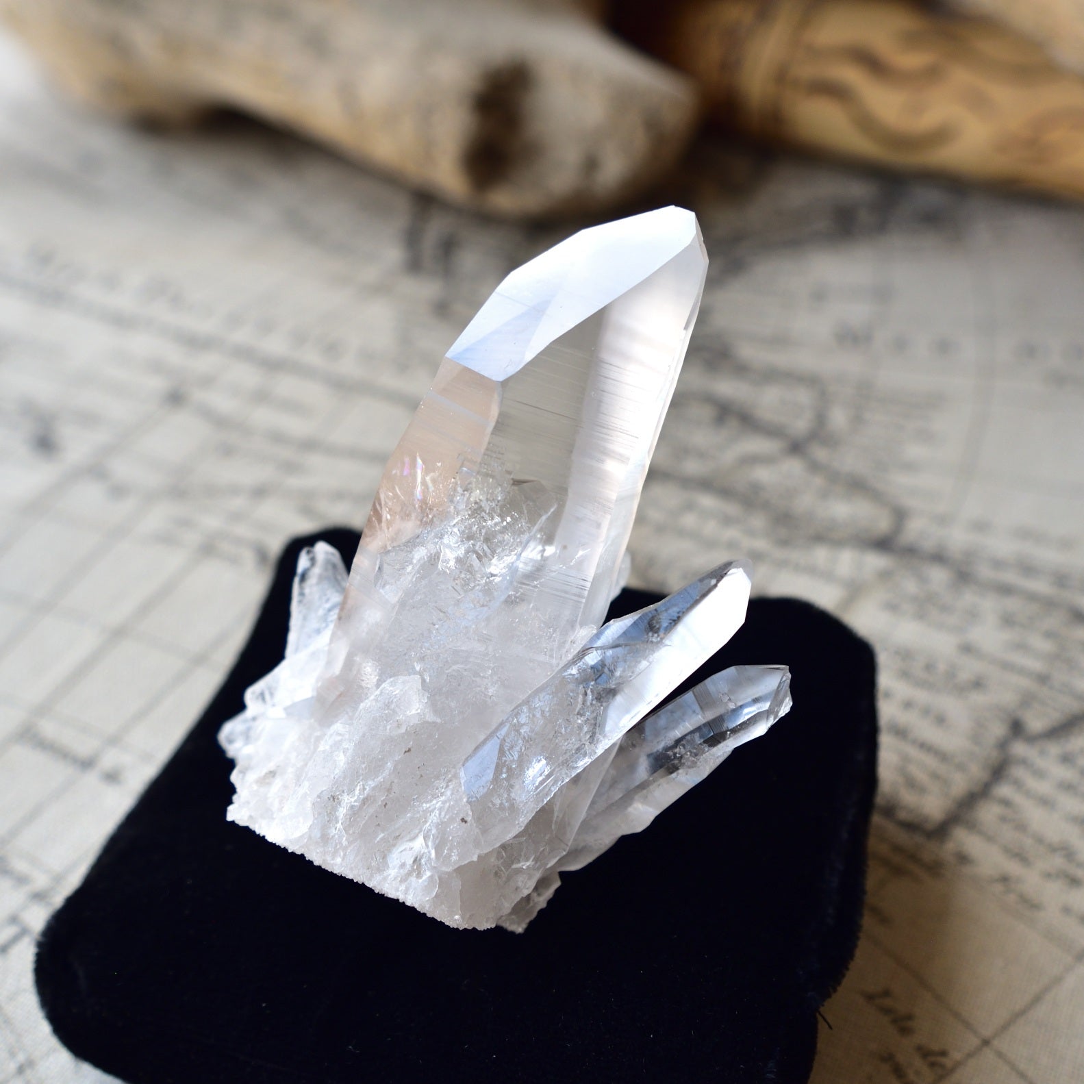 レムリアンシード・クラスター　Pure Ray　ブラジル・バイーア州産　224g