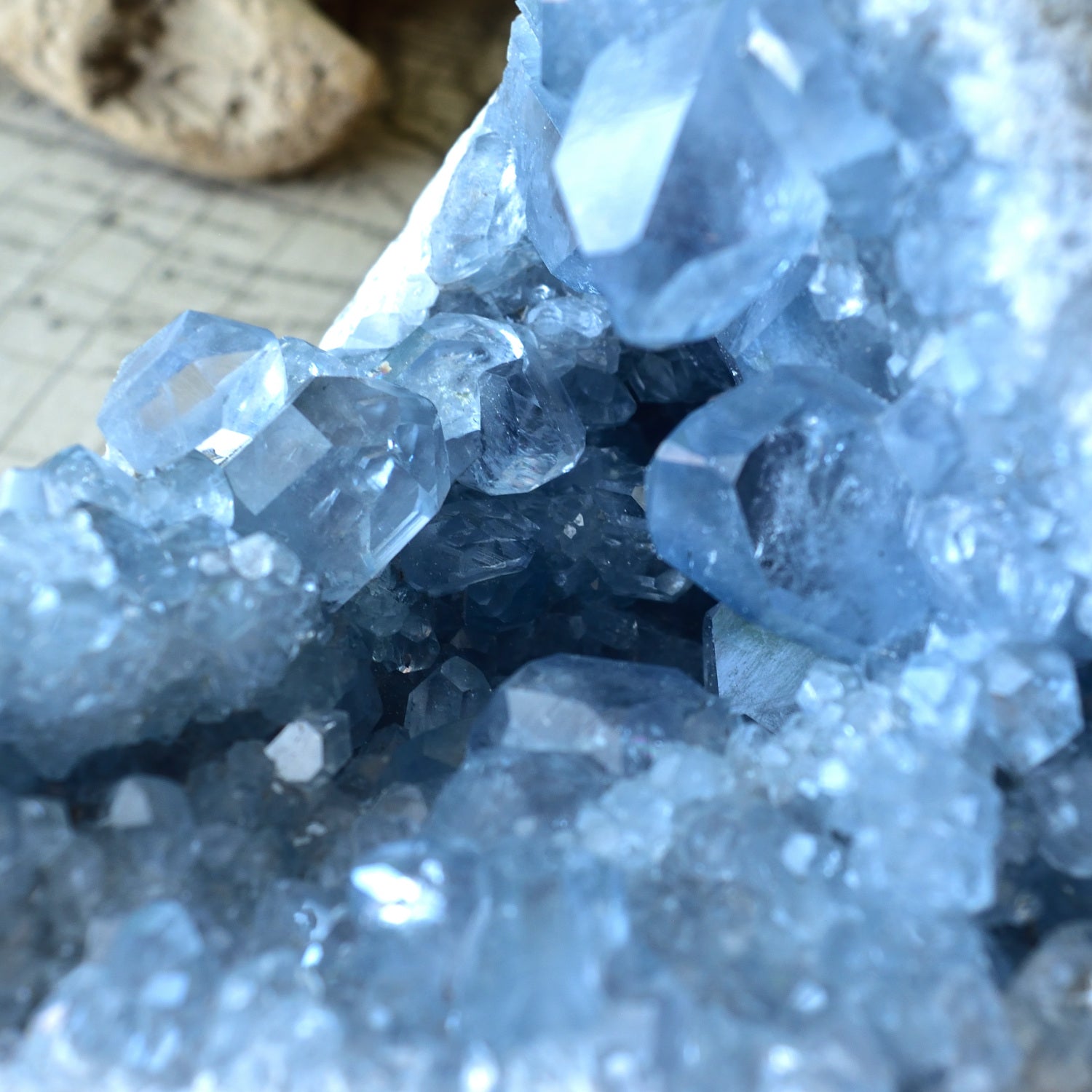セレスタイト・クラスター　マダガスカル産　Celestite 