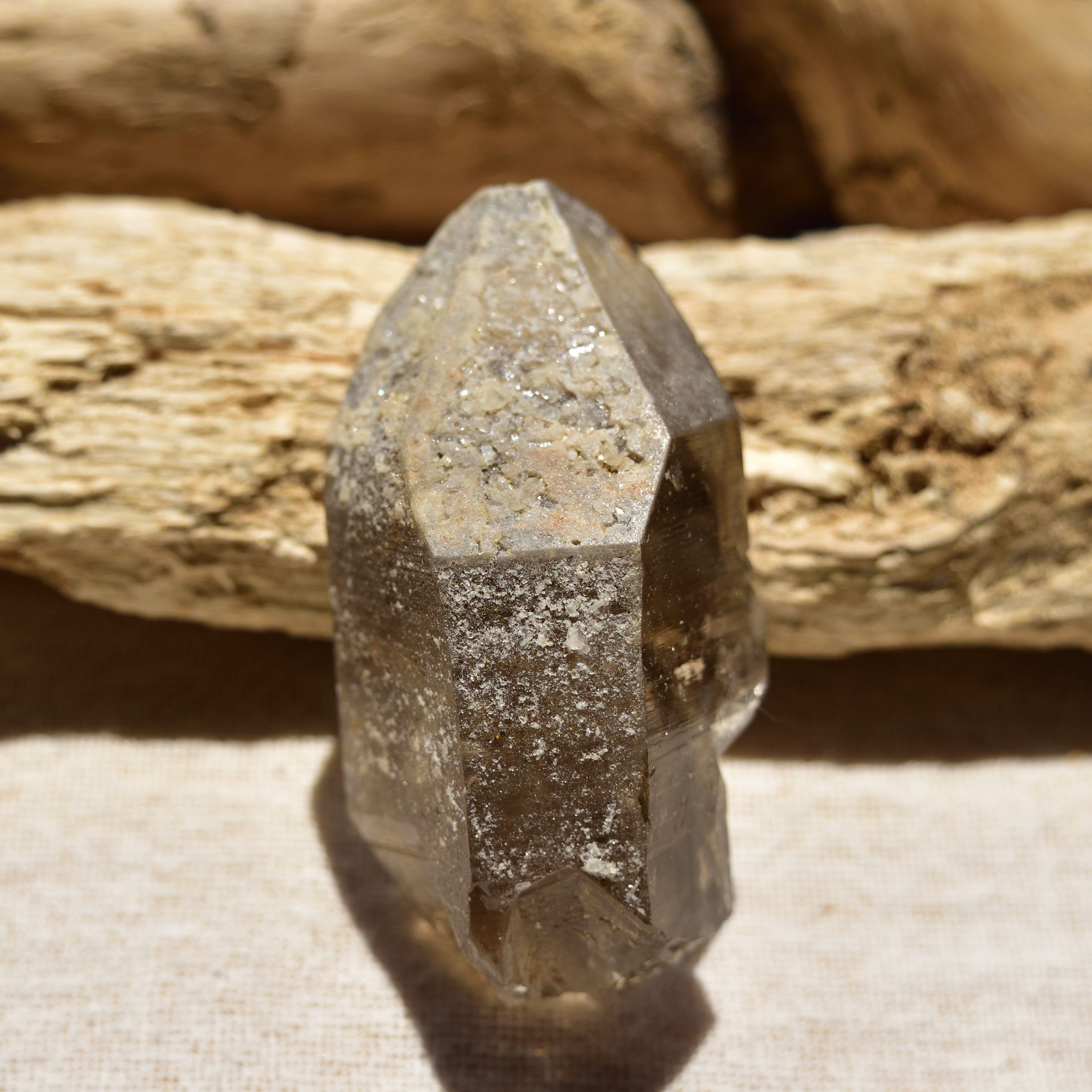 トライゴーニック ガーデンクォーツ ツイン 水晶 トライゴーニック – Cathedral Cave