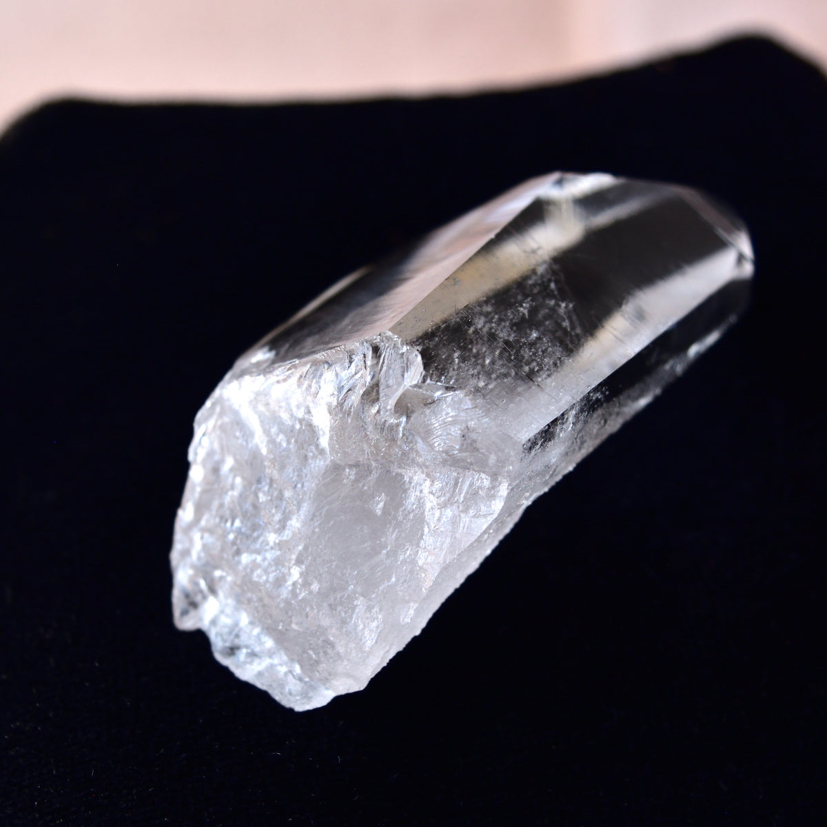 Arkansas Quartz Museum Collection Big Diamond-window Crystal Point from Arkansas, USA, 73g/ Rare Collection