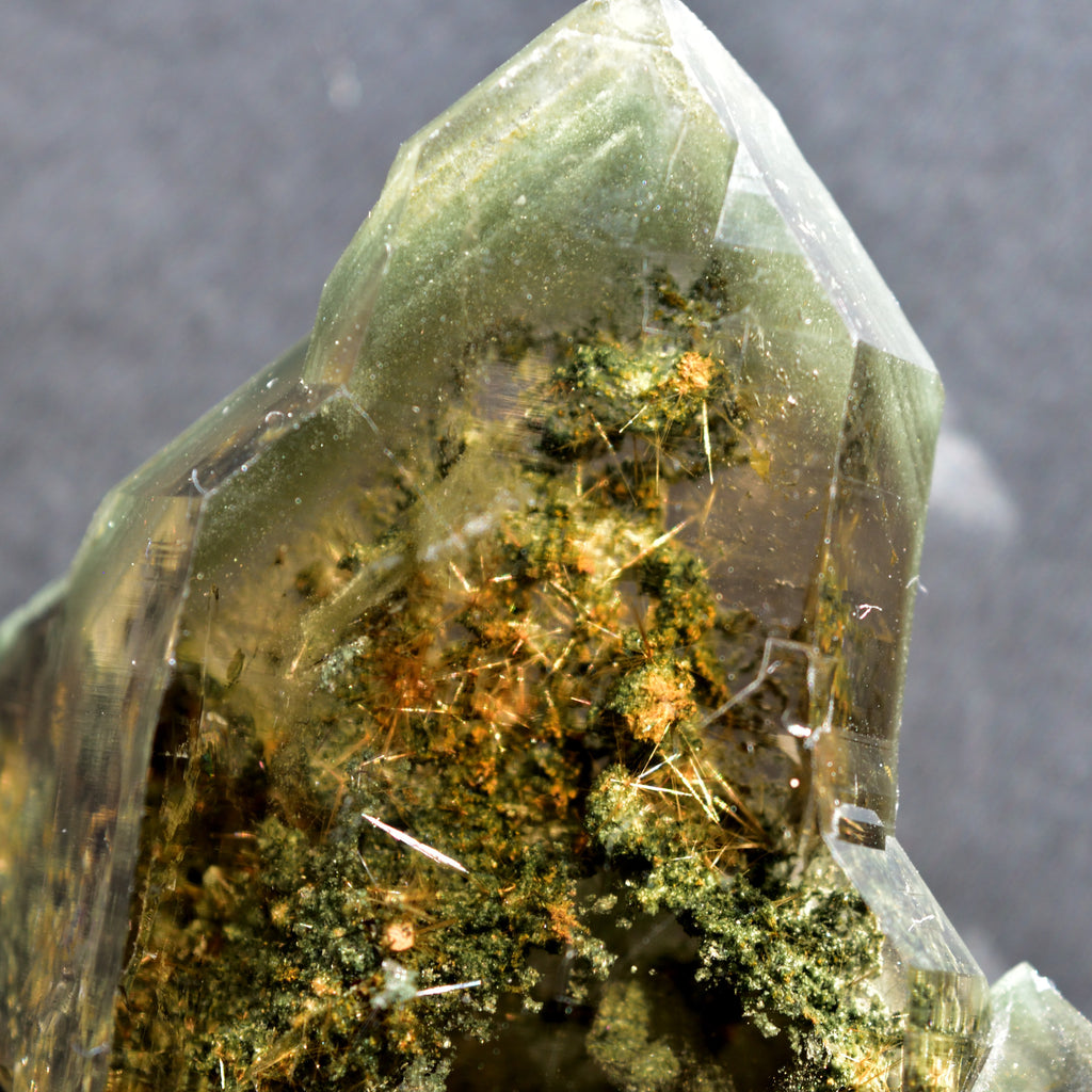 ヒマラヤ水晶　クローライト　ルチル　両剣水晶　ガーデンクォーツ　昇龍　インド・マニハール産　108g