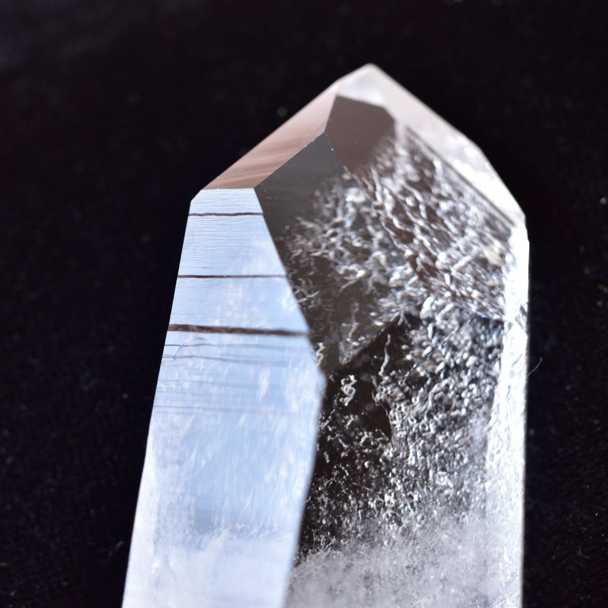Arkansas Quartz Museum Collection Big Diamond-window Crystal Point from Arkansas, USA, 73g/ Rare Collection