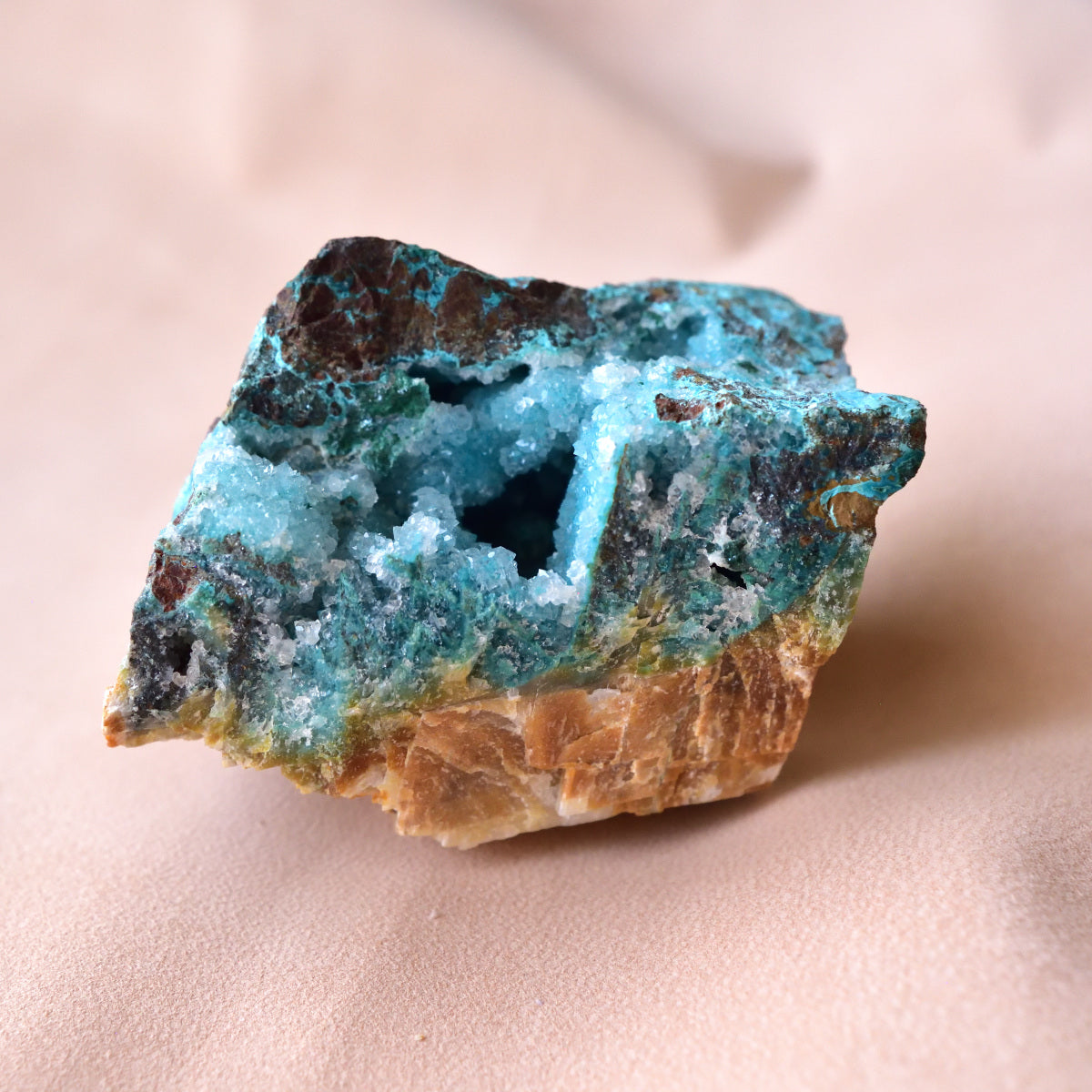 Gem Silica - Druzy Big Rough - "Blue Spring" - Peru - 522g