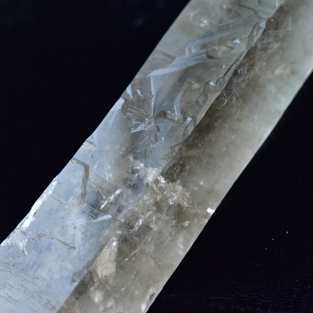 Prasiolite Quartz Point - Singing Crystal - Lightning Quartz - Corinto, Brazil - 334g 