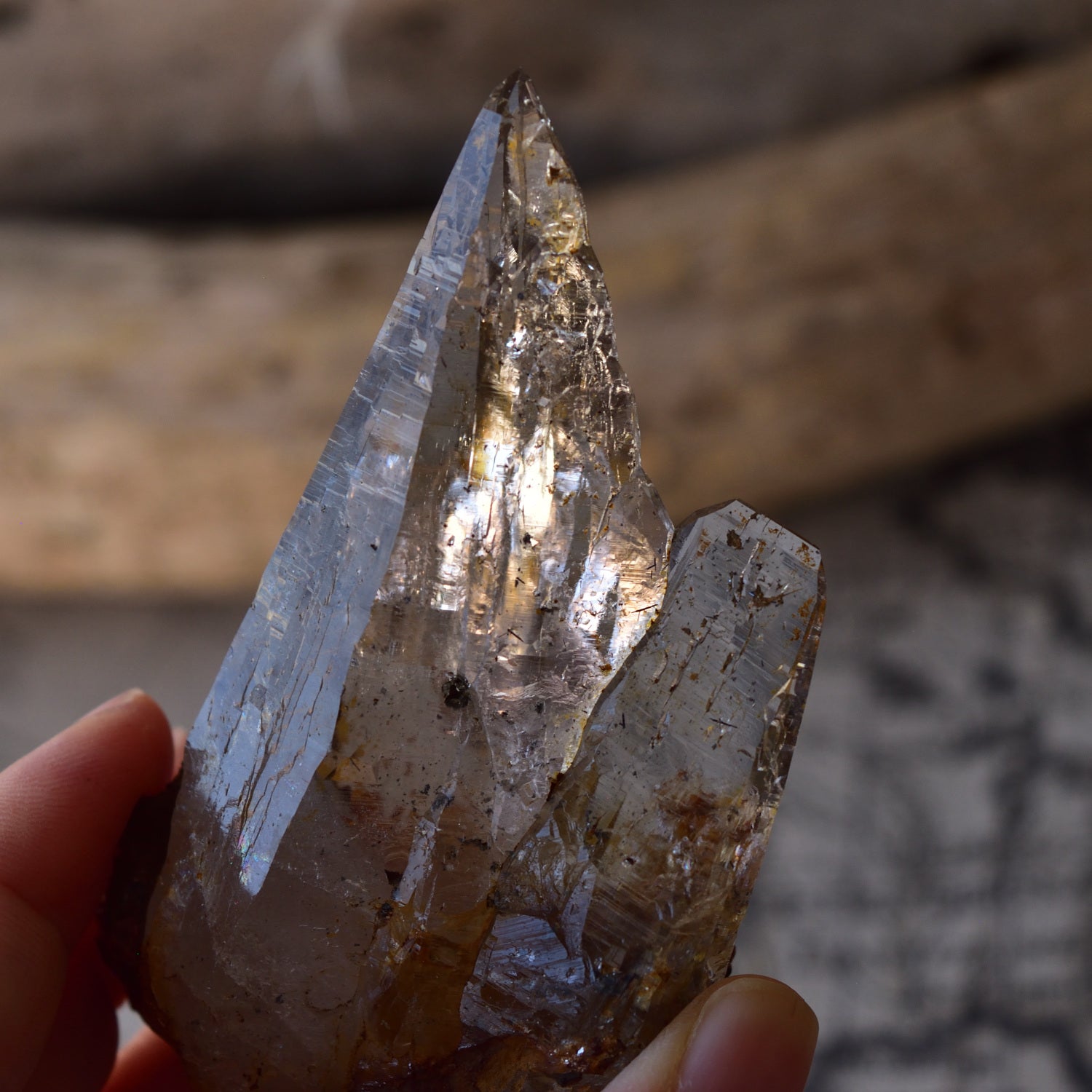 ヒマラヤ水晶　テッシンハビット　ツインソウル　ネパール・ガネーシュヒマール産　109g