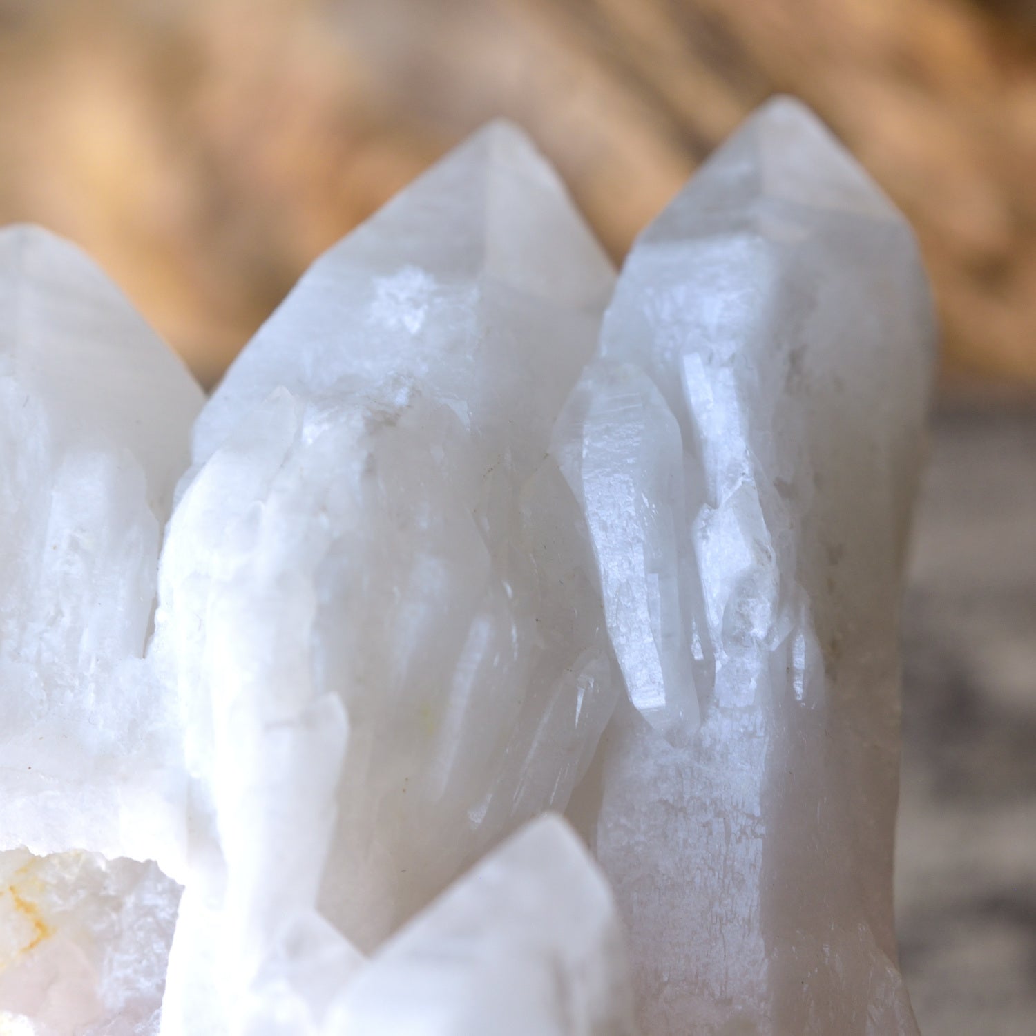 Mt. Sobo Candle Quartz Cluster – Singing Crystal – White Phantom – Takachiho, Miyazaki, Japan – 206 g Quartz – Certificate of Origin