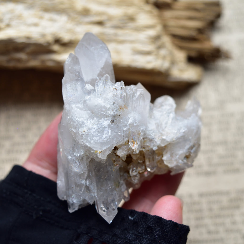 デンドライト・イン・クォーツ・クラスター　両剣水晶　White Light Wing　ポルトガル・パナスケイラ産　56ｇ