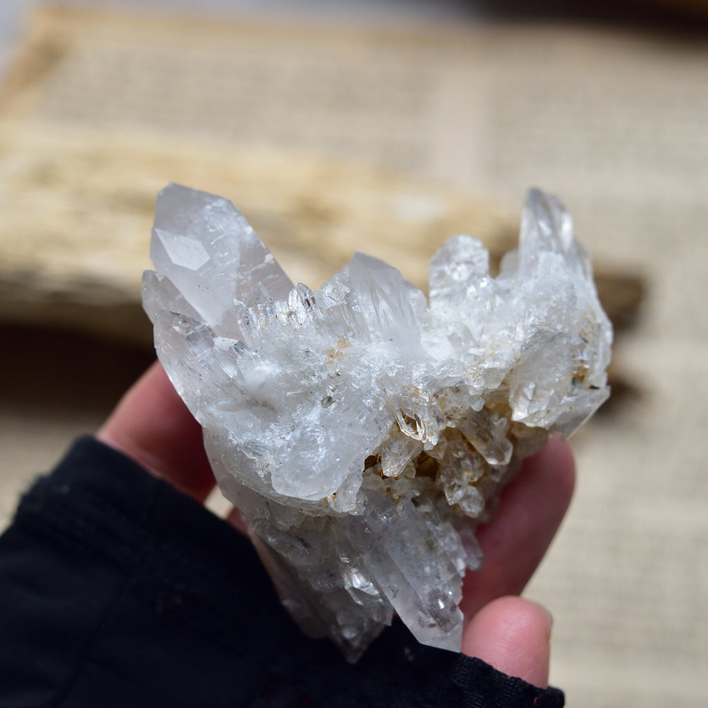 デンドライト・イン・クォーツ・クラスター　両剣水晶　White Light Wing　ポルトガル・パナスケイラ産　56ｇ