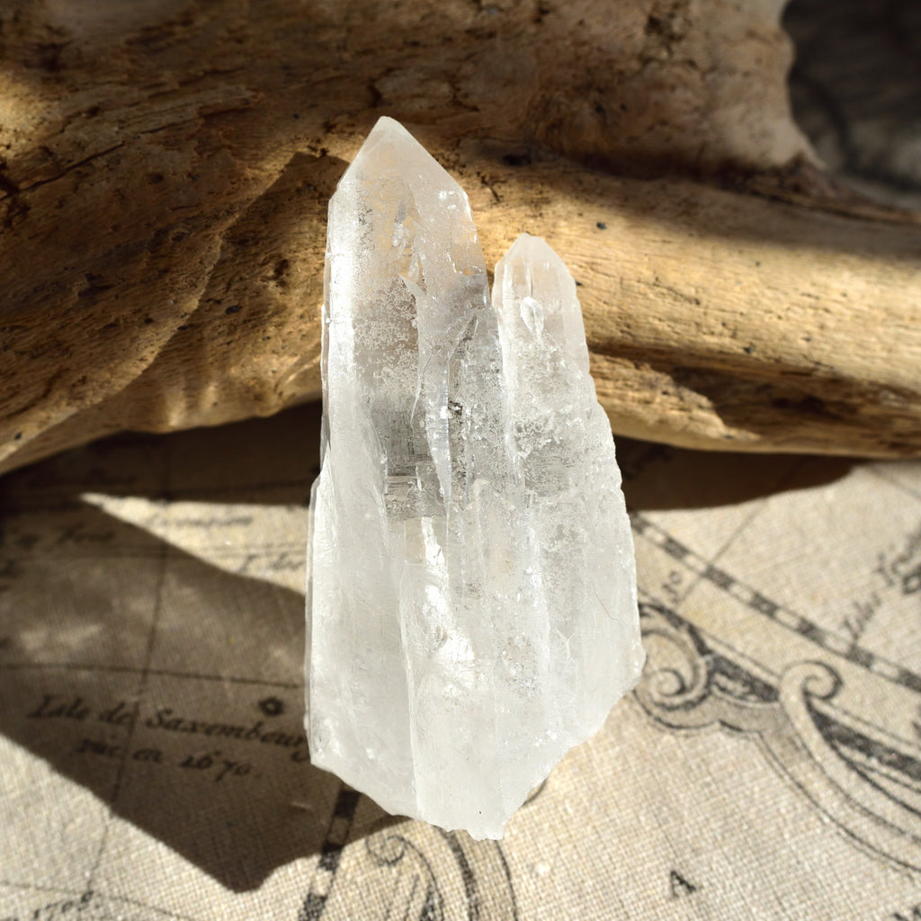 ホワイト・カテドラルクォーツ　ブラジル産 Cathedral Quartz