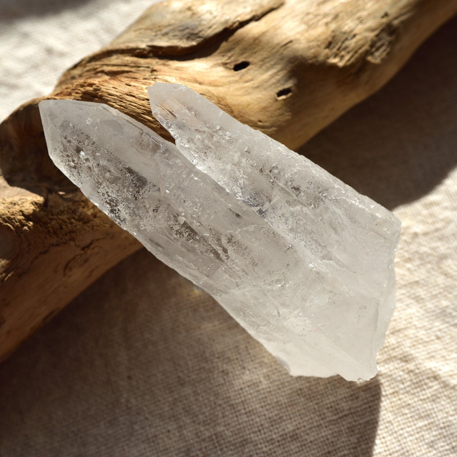 White Cathedral Quartz "Queen of Ice" from Minas Gerais, Brazil, 135g - Crystal Point