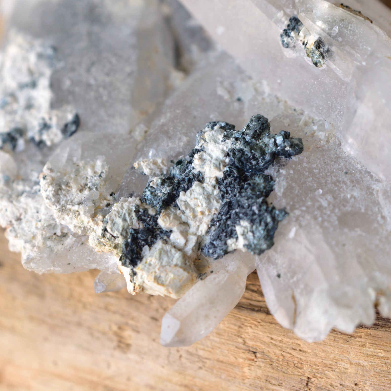 White Kailash - "Abode of Spirits" - Chlorite - Singing crystal - Himalayan Quartz - Mount Kailash, Tibet - 126g