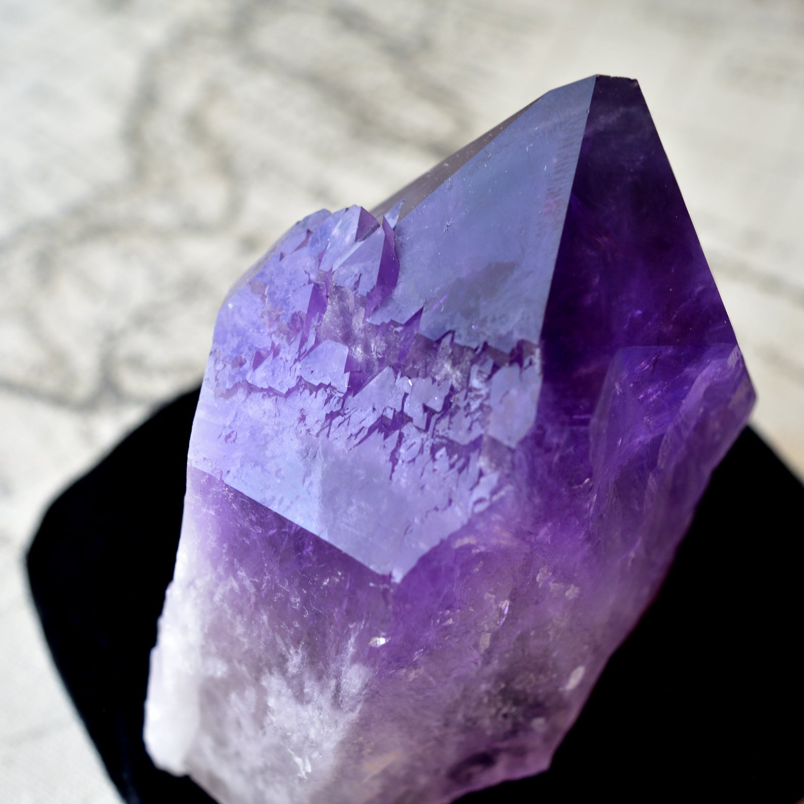 ボリビアン・アメジスト　Lemurian Violet Flame　イシス　ボリビア産　457ｇ