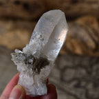 Takachiho Iwato Quartz Cluster - Penetrated - Bridge - Chlorite in Quartz - Bent Quartz - with Certificate of Origin - Takachiho Town, Miyazaki Prefecture in Japan 73.5g