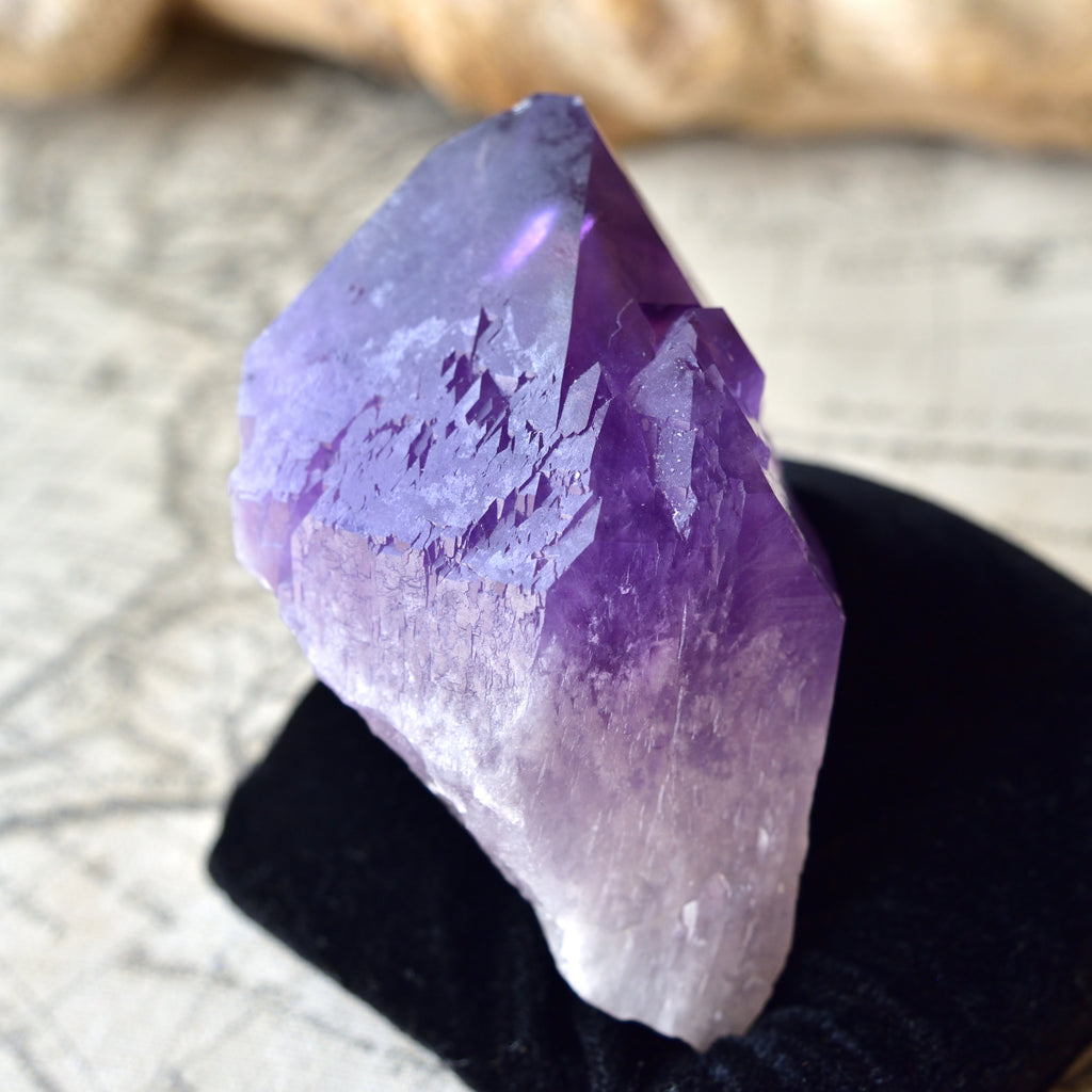 ボリビアン・アメジスト　Lemurian Violet Flame　イシス　ボリビア産　457ｇ