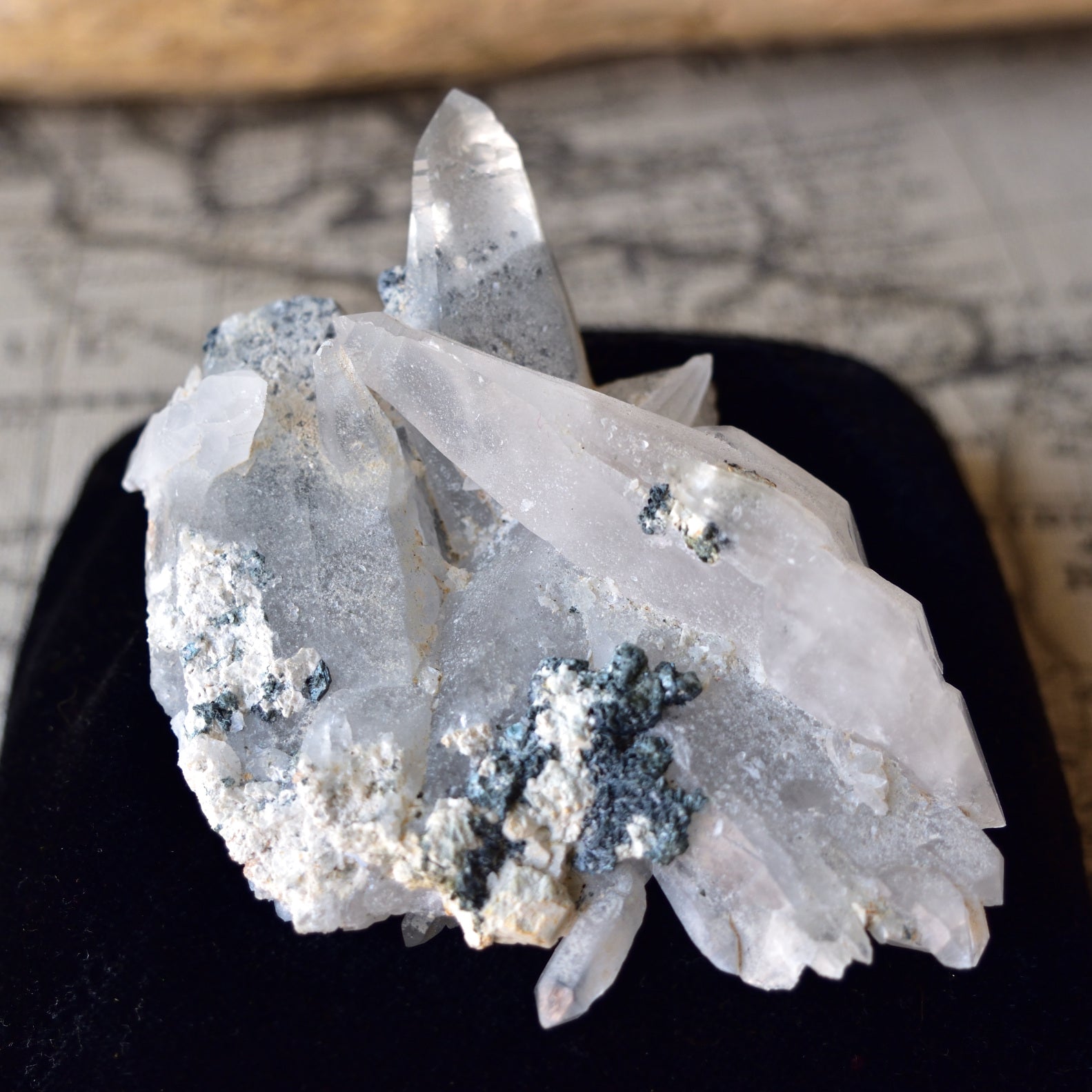 White Kailash - "Abode of Spirits" - Chlorite - Singing crystal - Himalayan Quartz - Mount Kailash, Tibet - 126g