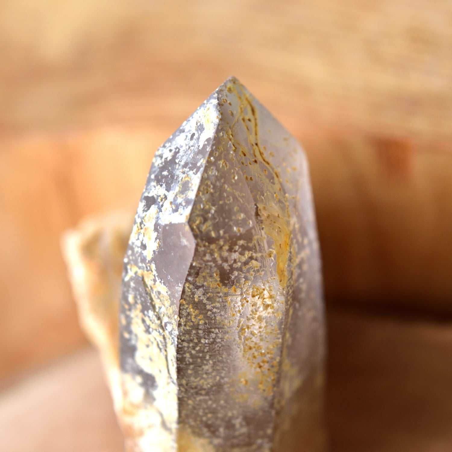 鹿川（ししかわ）煙水晶　スモーキークォーツ　ドフィーネ式双晶　イシス　産地証明書付　宮崎県鹿川産　41g