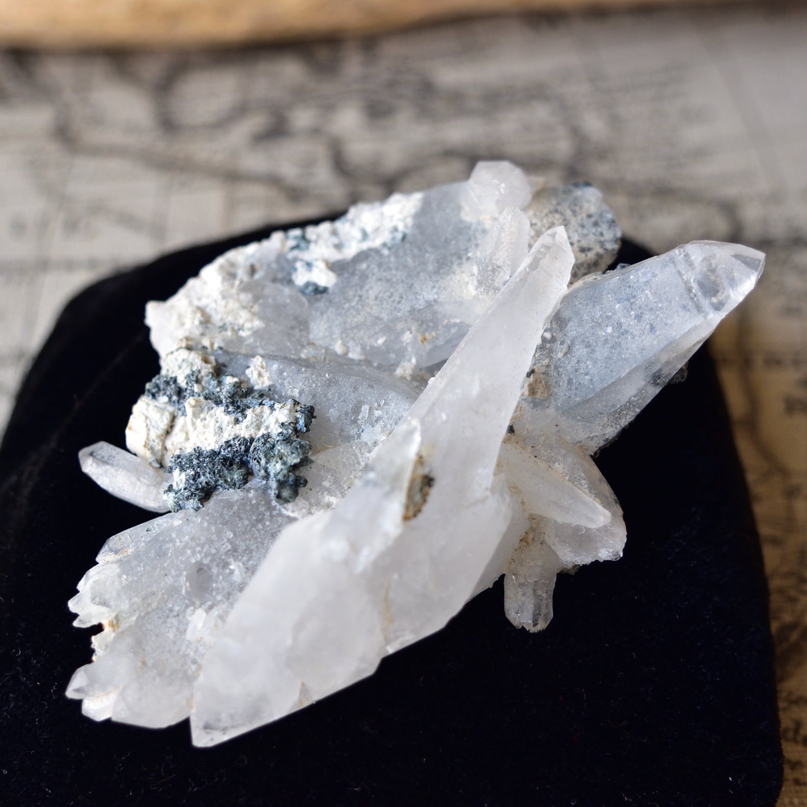 White Kailash - "Abode of Spirits" - Chlorite - Singing crystal - Himalayan Quartz - Mount Kailash, Tibet - 126g