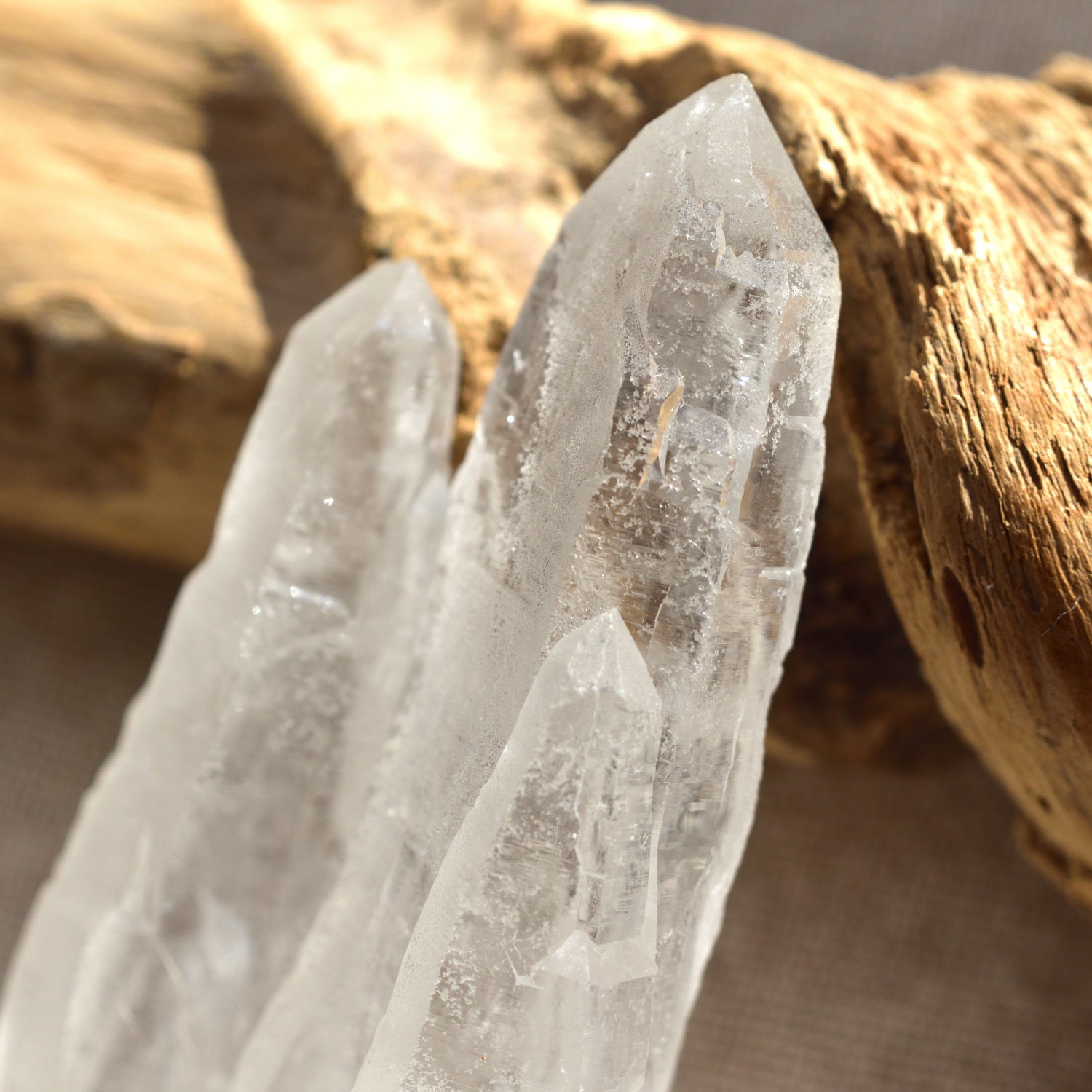 White Cathedral Quartz "Queen of Ice" from Minas Gerais, Brazil, 135g - Crystal Point