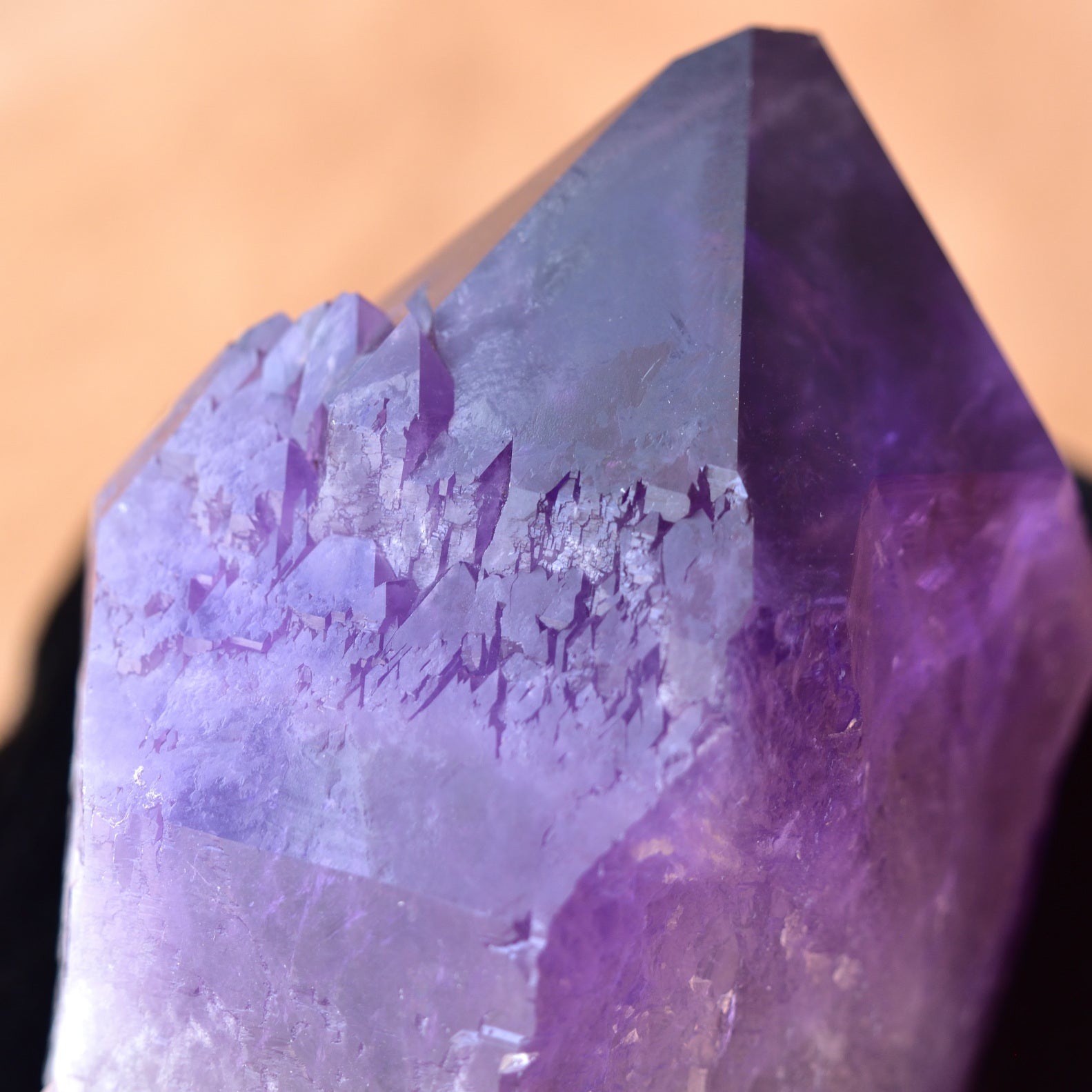 ボリビアン・アメジスト　Lemurian Violet Flame　イシス　ボリビア産　457ｇ